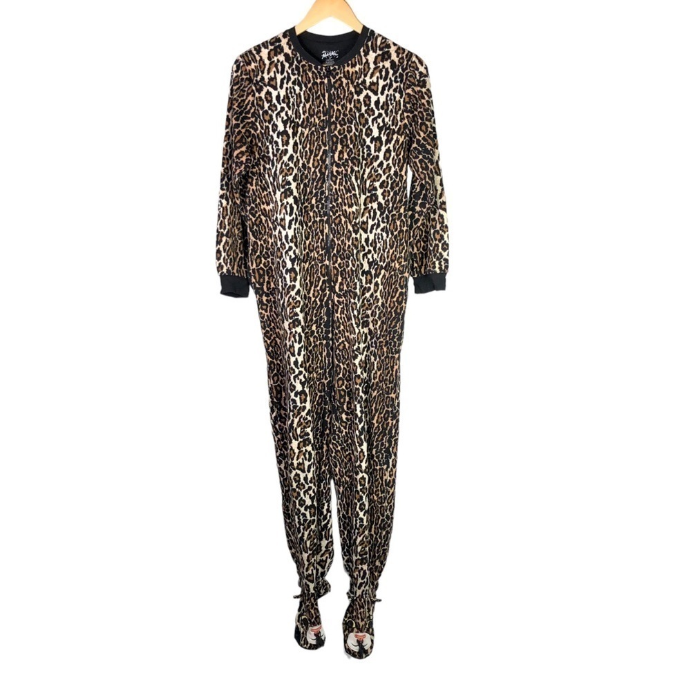Nick & Nora footed pajamas leopard print long sleeve character feet pockets M